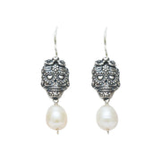 Aretes de Calavera con Perlas