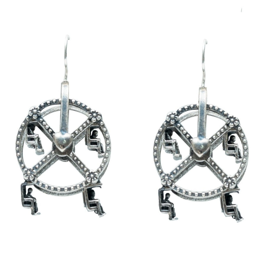 Aretes Una Vuelta Más