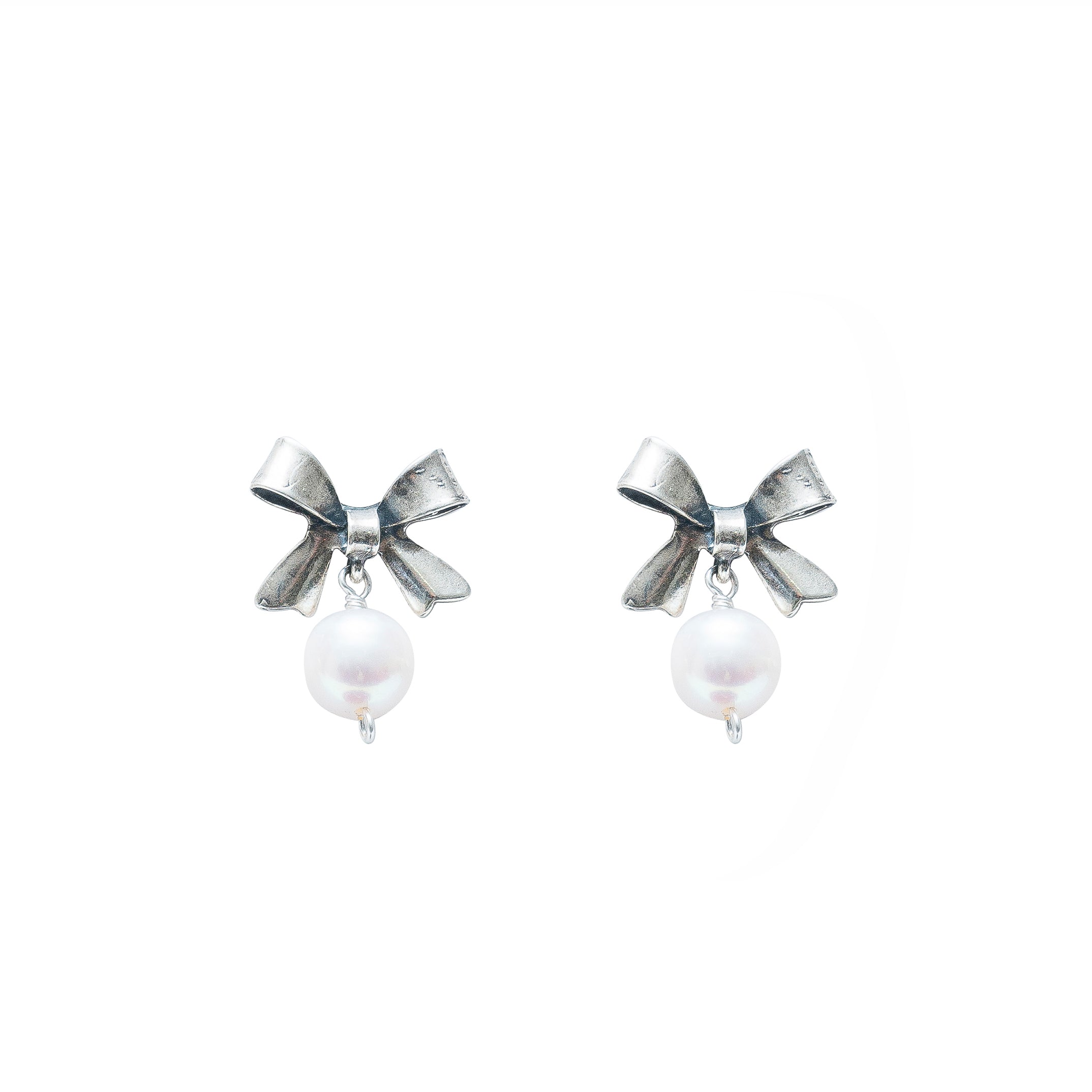 Aretes Moñito con Perla