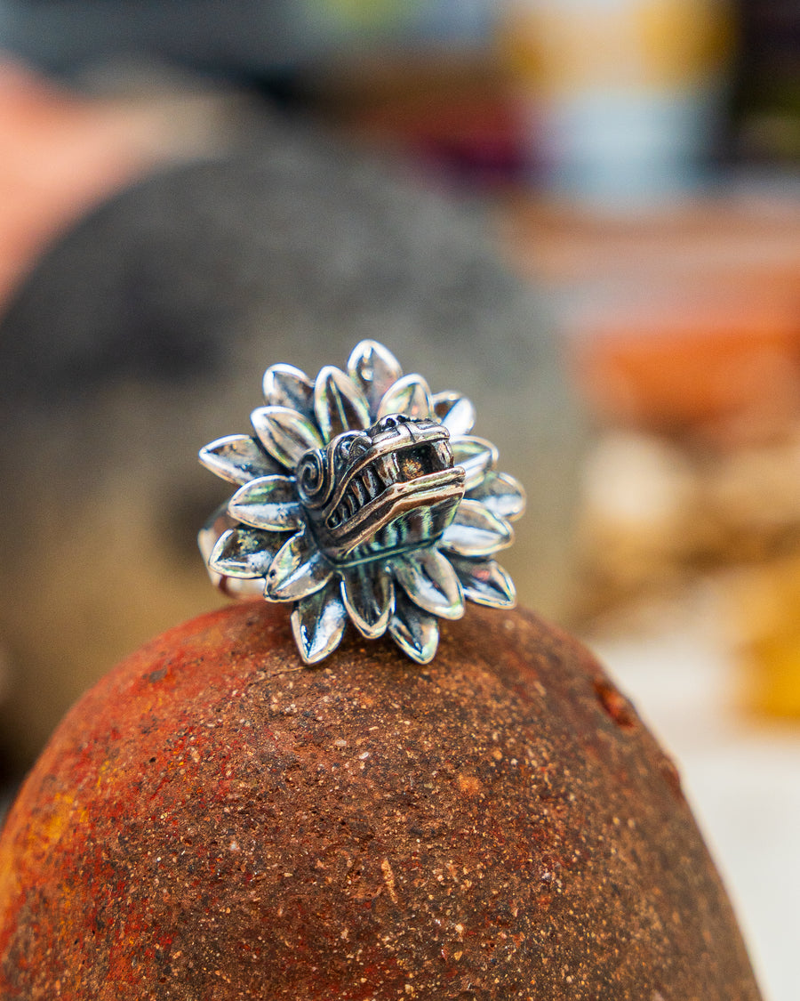Anillo Plumas de Quetzalcóatl