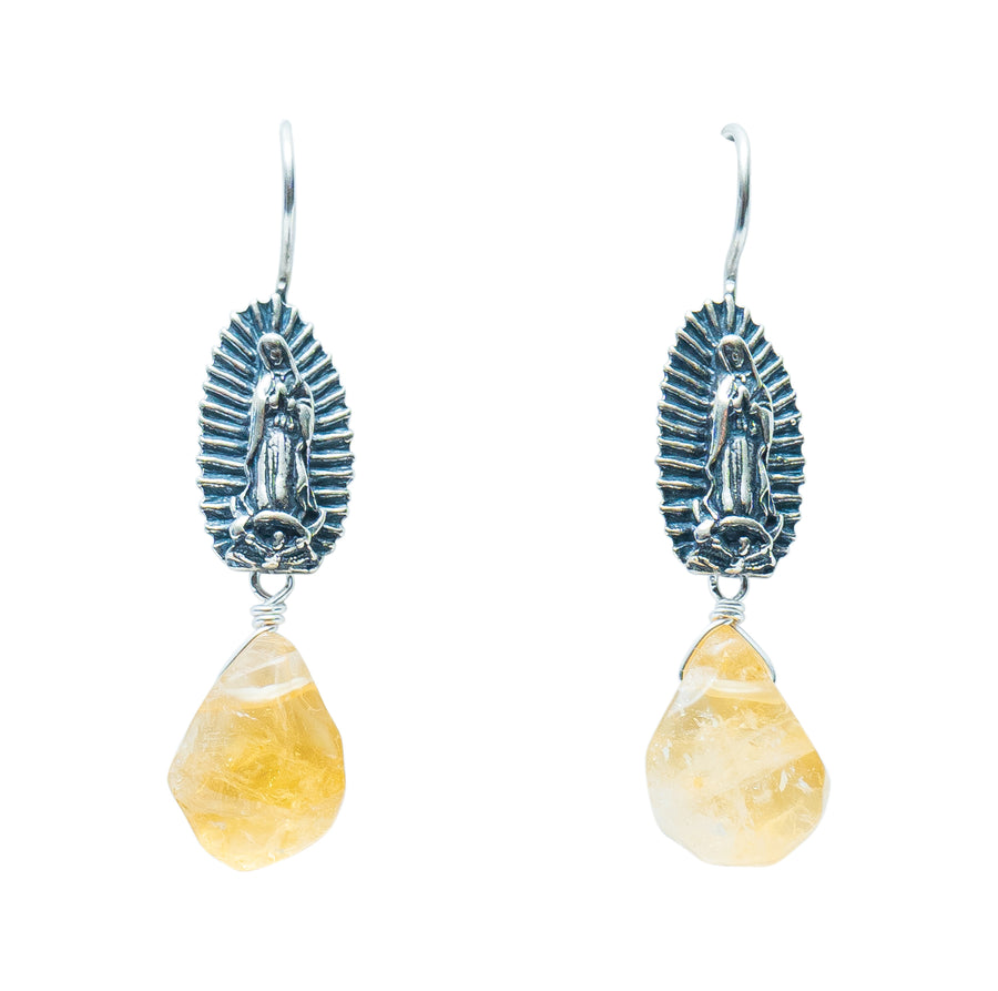 Aretes Devoción Decembrina