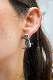 Aretes Al Ruedo