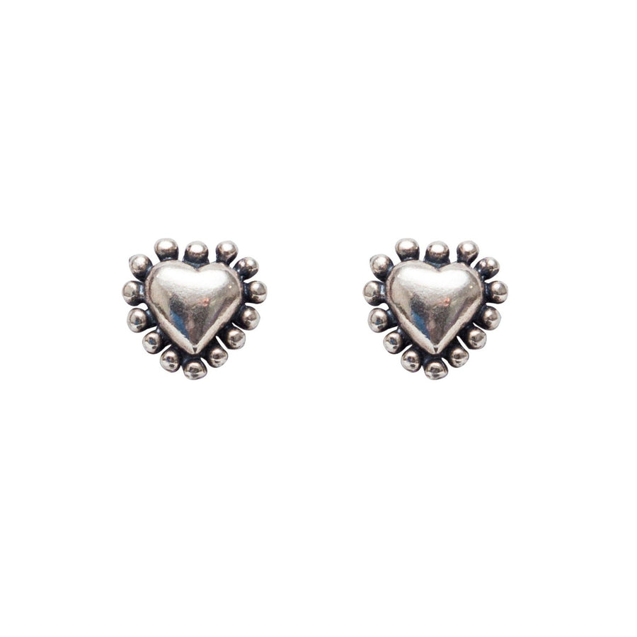Aretes Corazón con Puntos Gabriela Sánchez Aretes