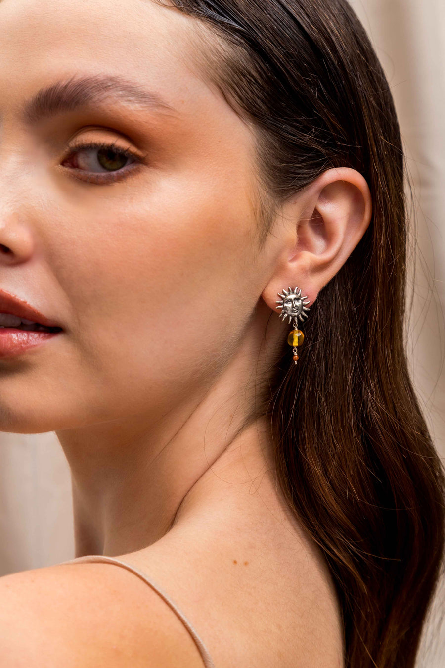 Aretes Sol de Atardecer Gabriela Sánchez Aretes