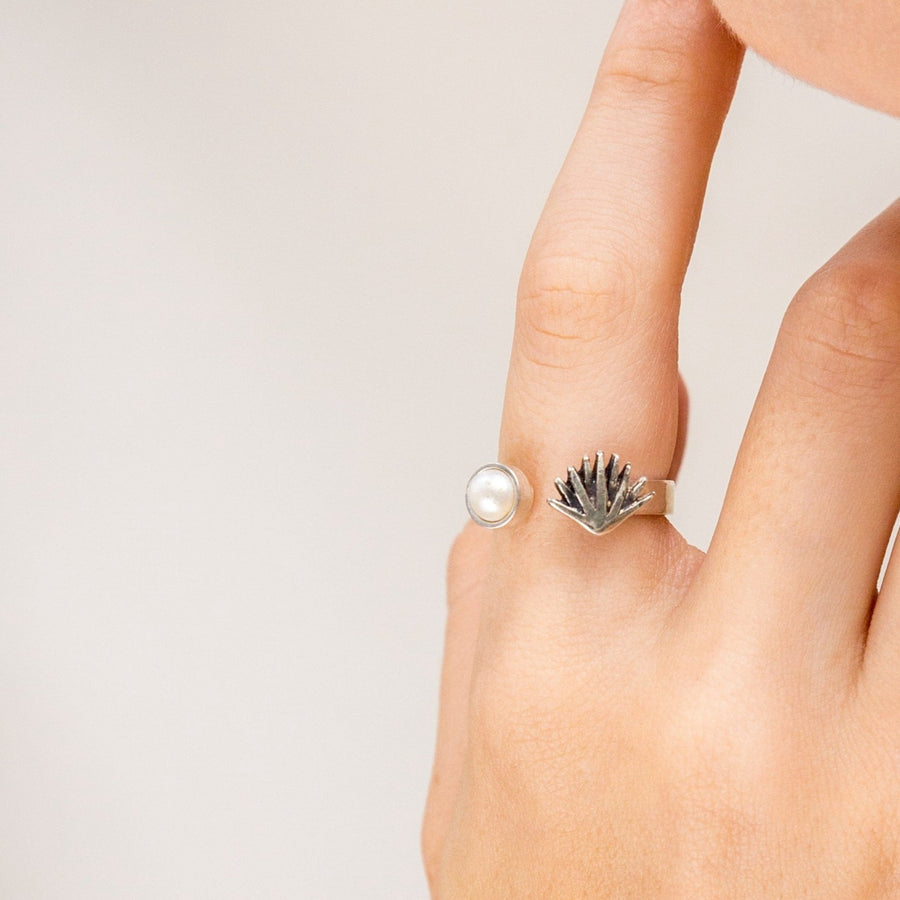 Anillo Agave Luz de Perla Gabriela Sánchez