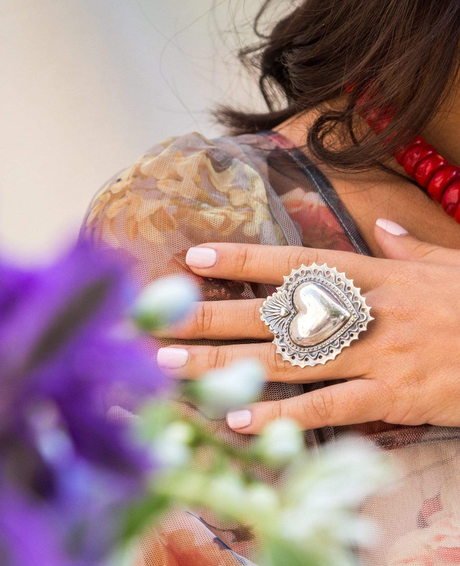 Anillo Corazón Bordado Gabriela Sánchez Anillo