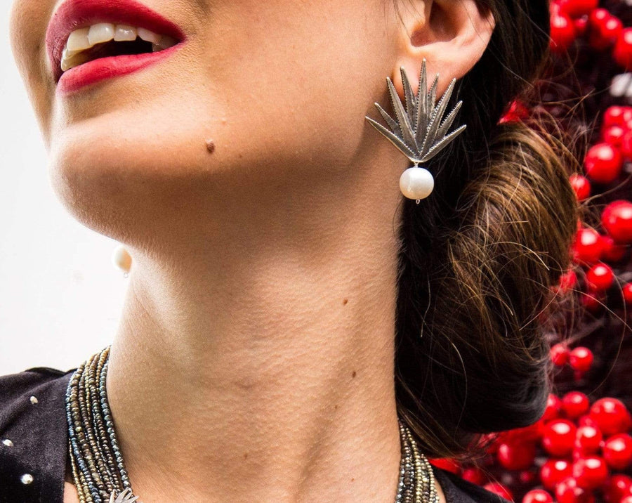 Aretes Agave Realista con Perla Gabriela Sánchez Aretes