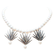 Collar Tres Agaves Aperlados Gabriela Sánchez Collar