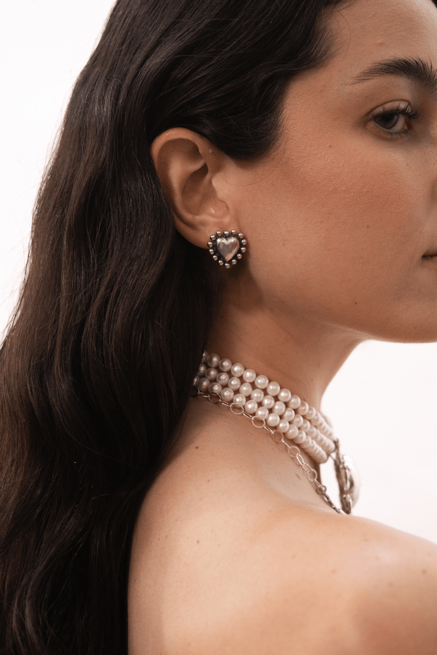 Aretes Corazón con Puntos Mediano