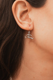 Aretes Muñeca Sentada