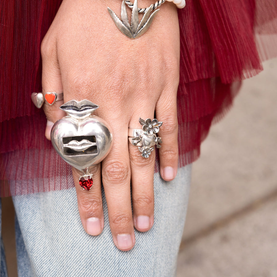 Anillo Labios Rojos