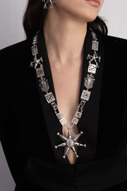 Collar Legado de Fiesta: 25 Años de Corazón