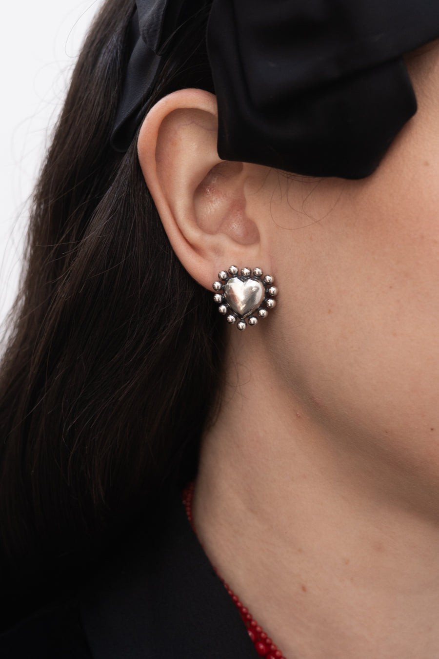 Aretes Corazón con Puntos Mediano