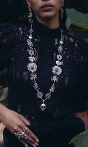 Collar Vida con Raíz