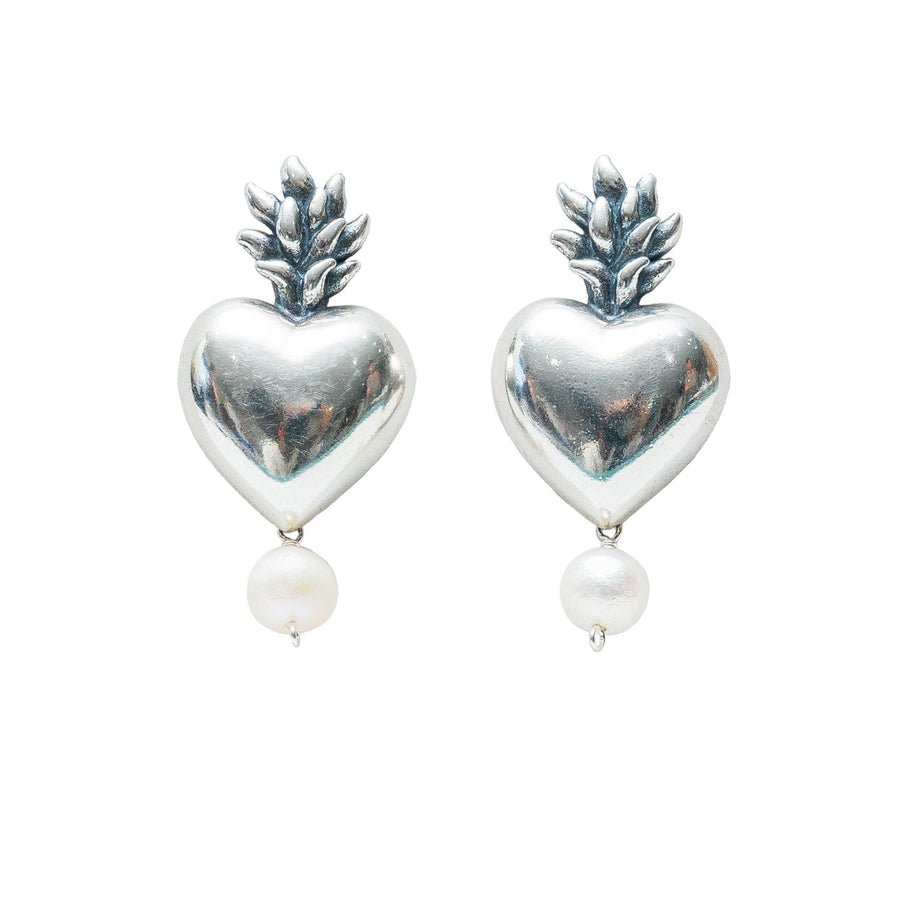 Aretes Corazón Ardiente con Perla