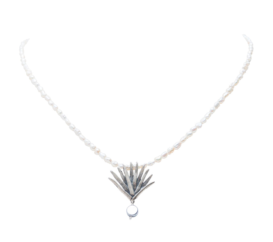 Collar Agavito entre Perlas