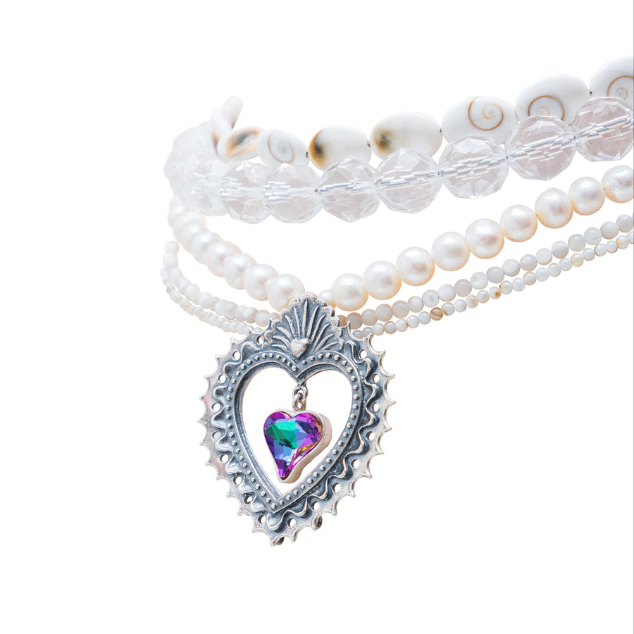 Choker Bordado entre Conchas
