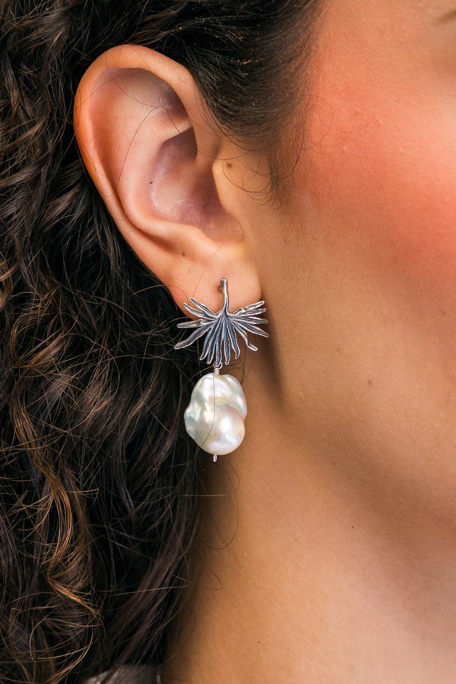 Aretes Helecho Perla