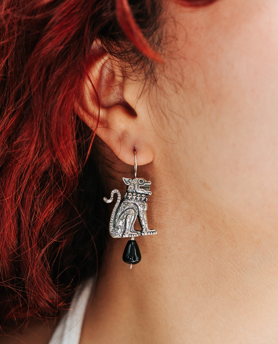 Aretes Guerreros Nocturnos