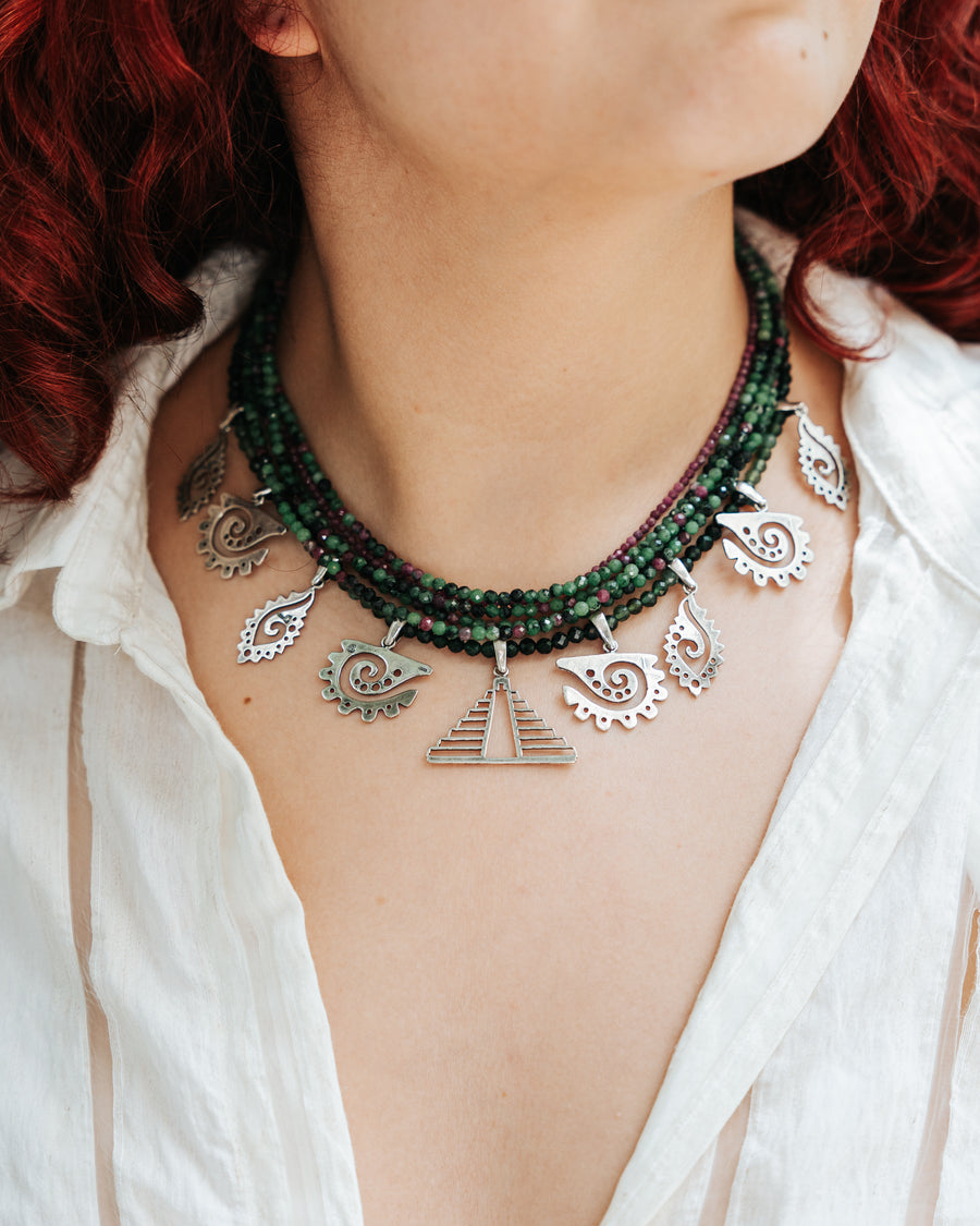 Collar Memoria de La Tierra
