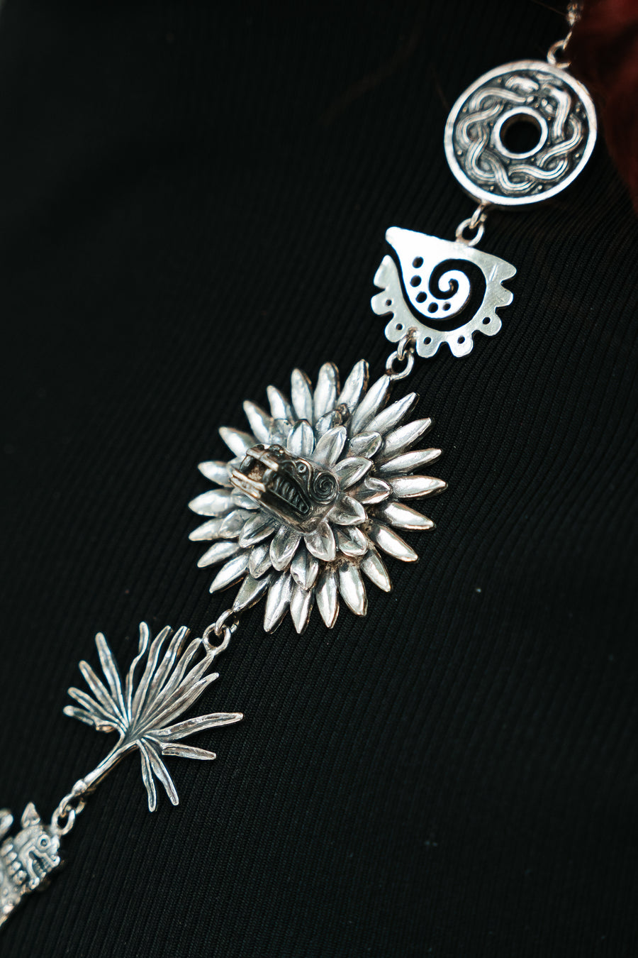 Collar Vida con Raíz