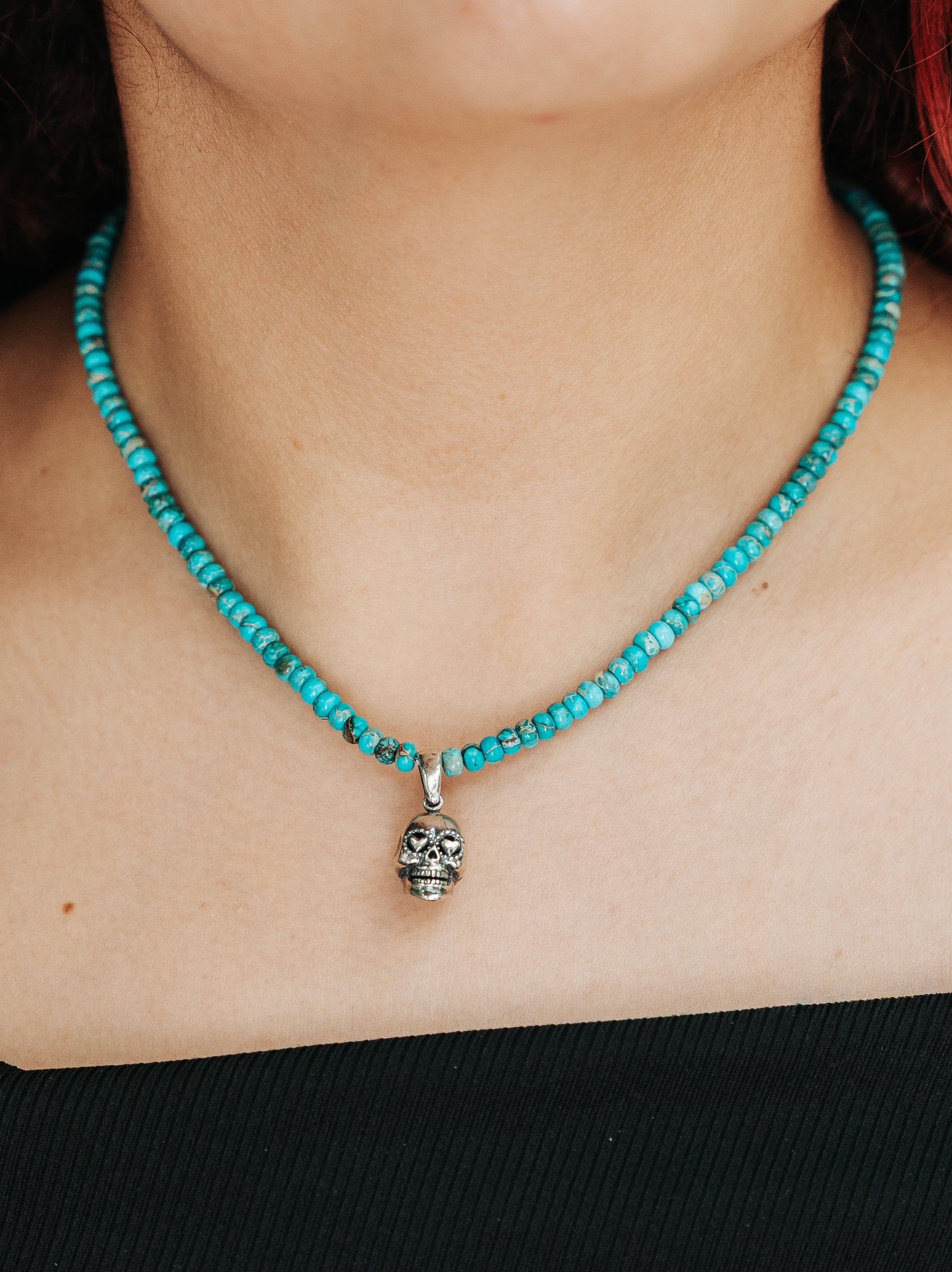 Collar Cráneo de Turquesa