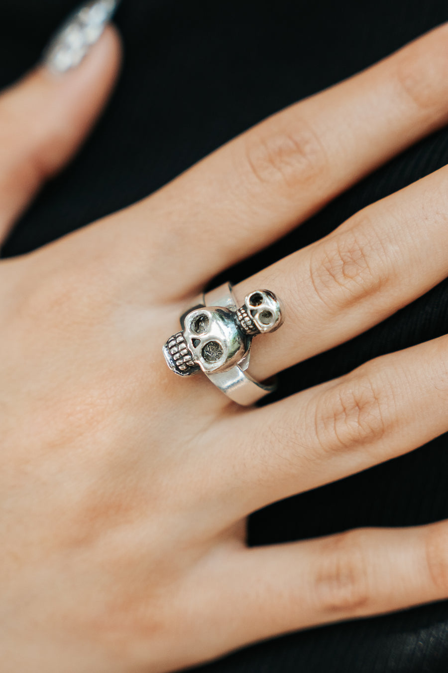 Anillo Tiburcio y Doña Tomasa