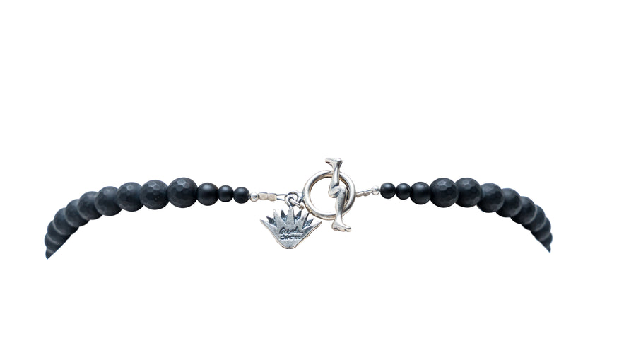 Collar Cráneo de Barro negro