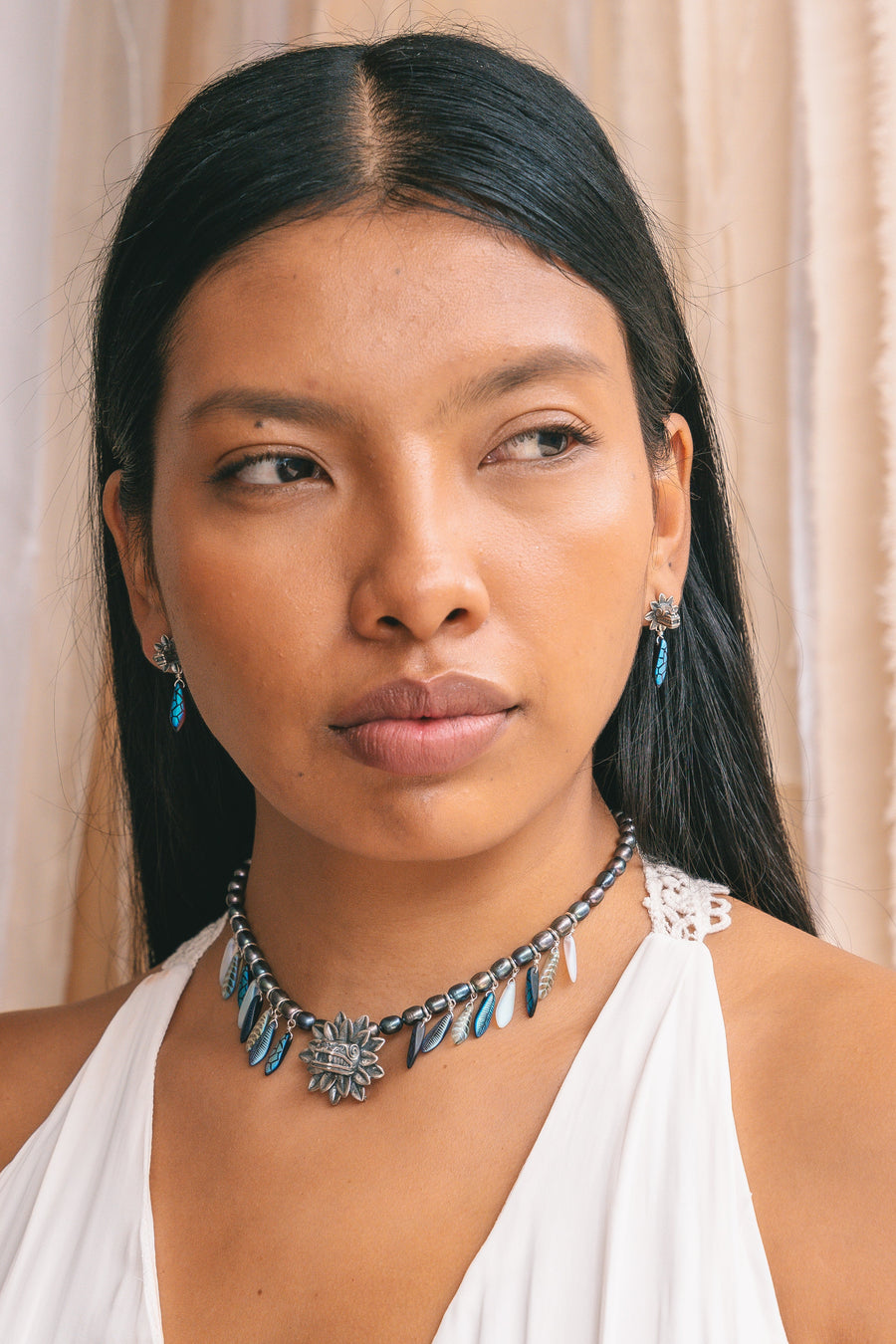 Collar Plumas y Copal
