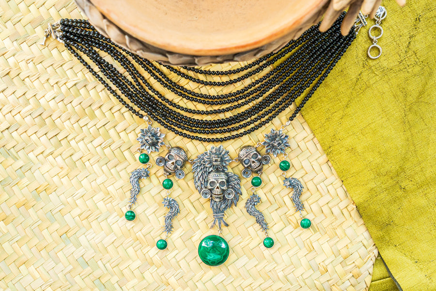 Collar Recorrido de Plumas