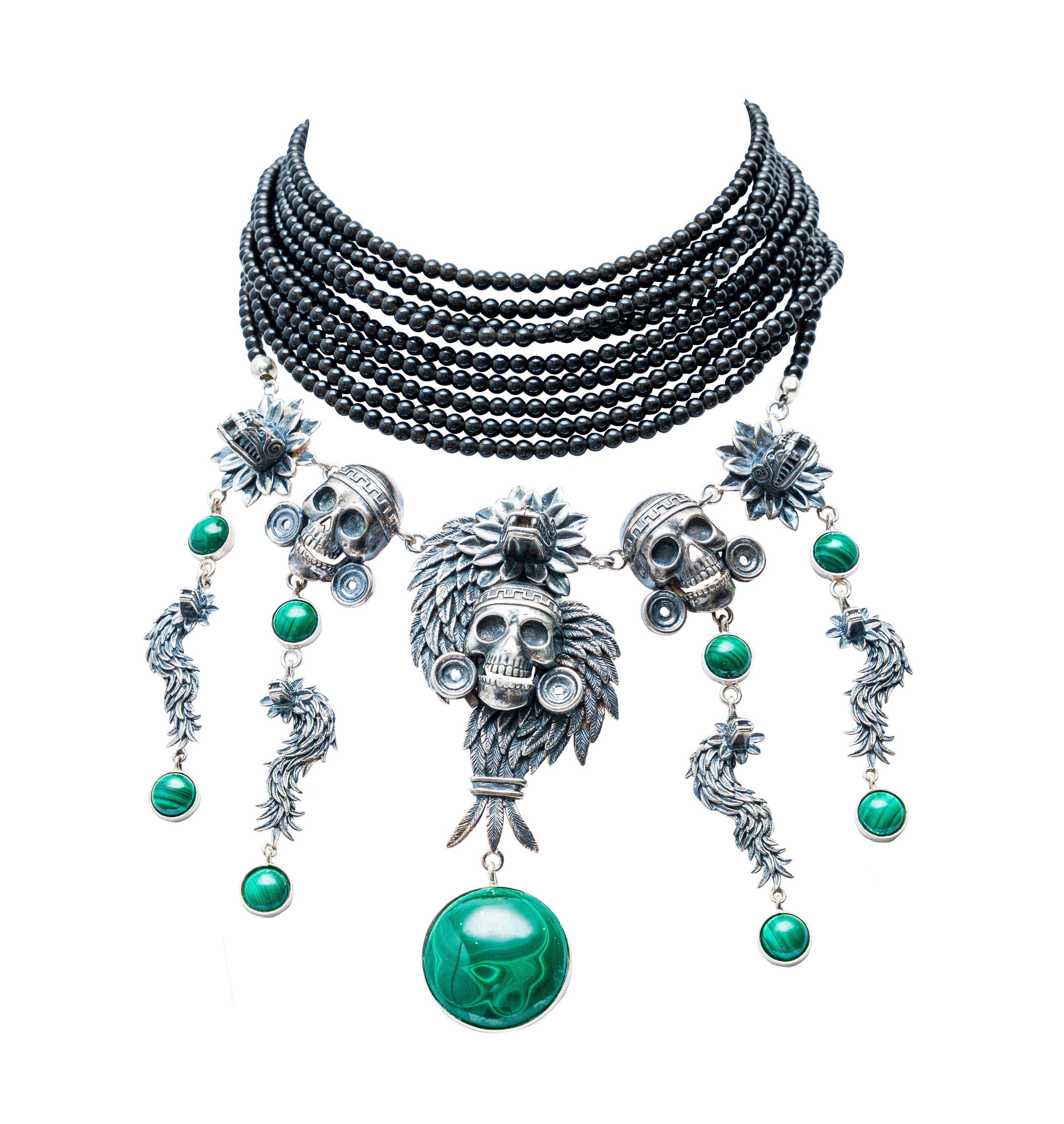 Collar Recorrido de Plumas