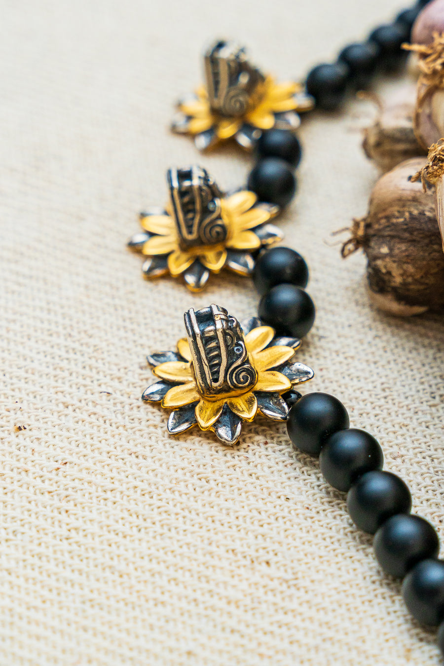 Collar Guardianes del Sol