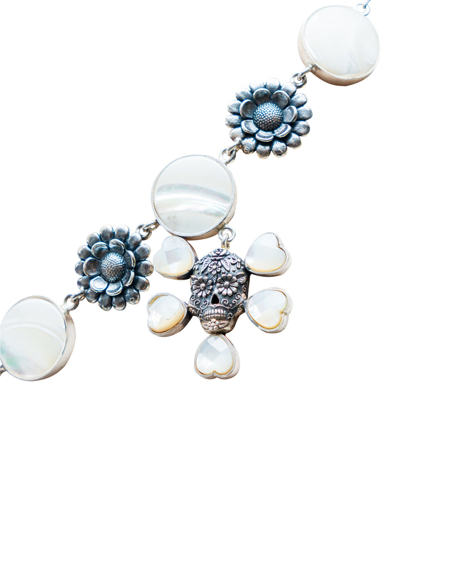 Collar Jazmín Calavera