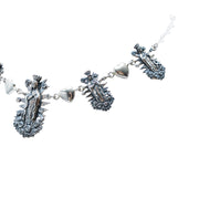 Collar Virgen con Rosas y Corazones