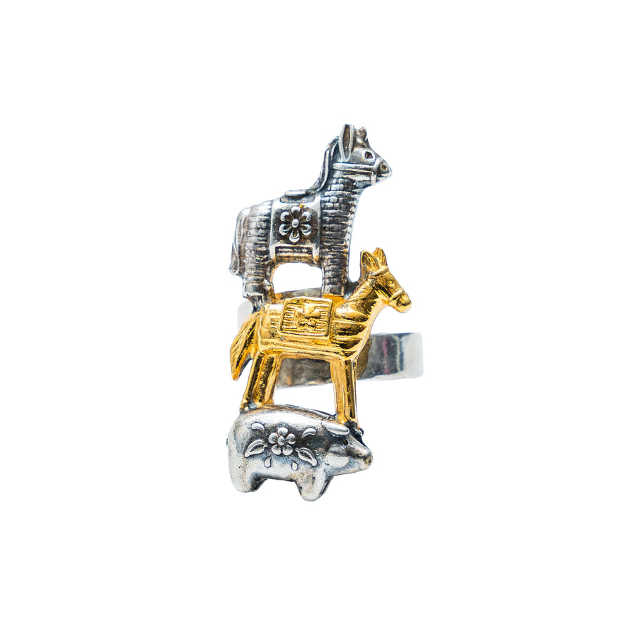 Anillo torre de animales