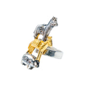 Anillo torre de animales
