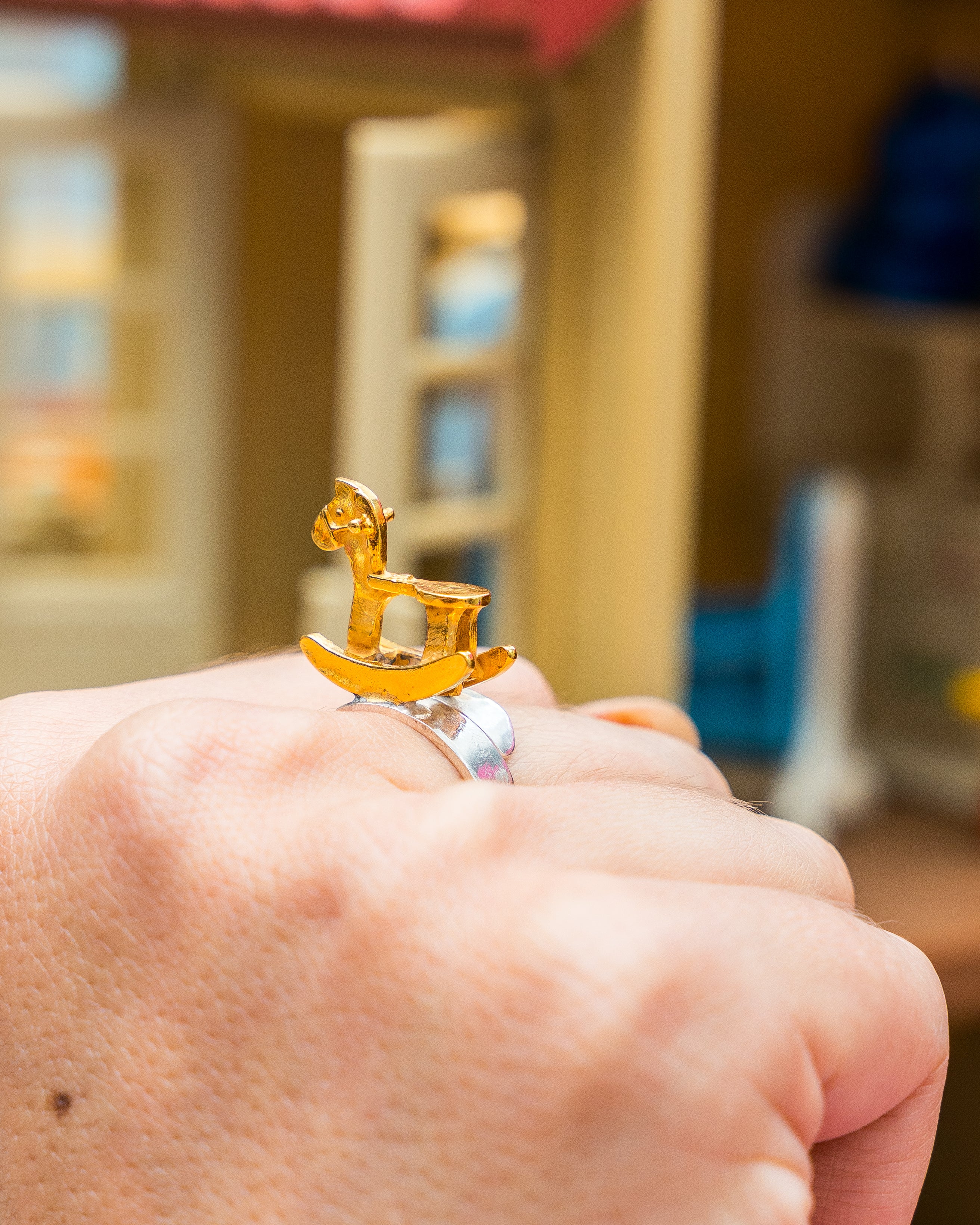 Anillo Caballito de Oro