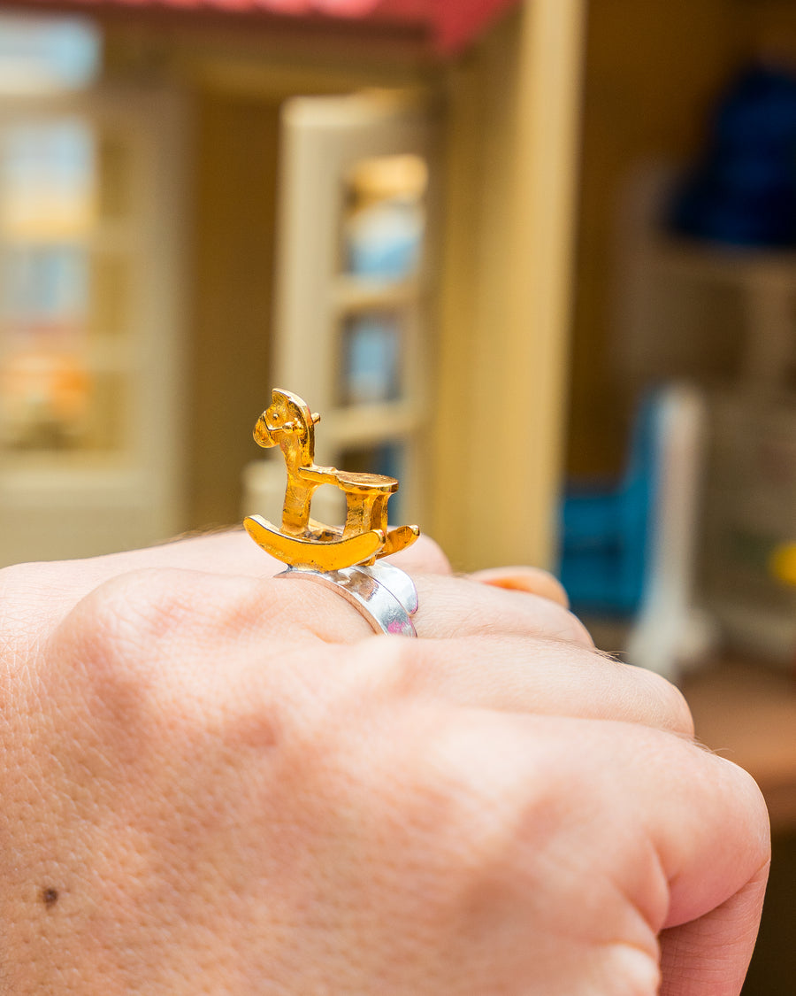 Anillo Caballito de Oro