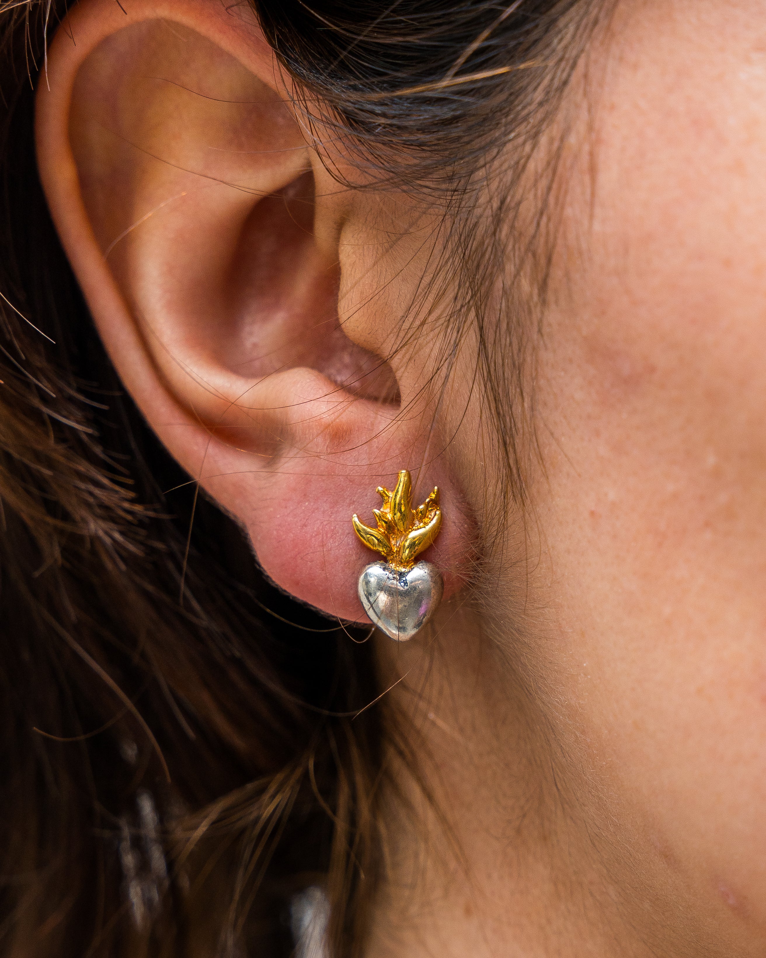 Aretes Corazón Ardiente