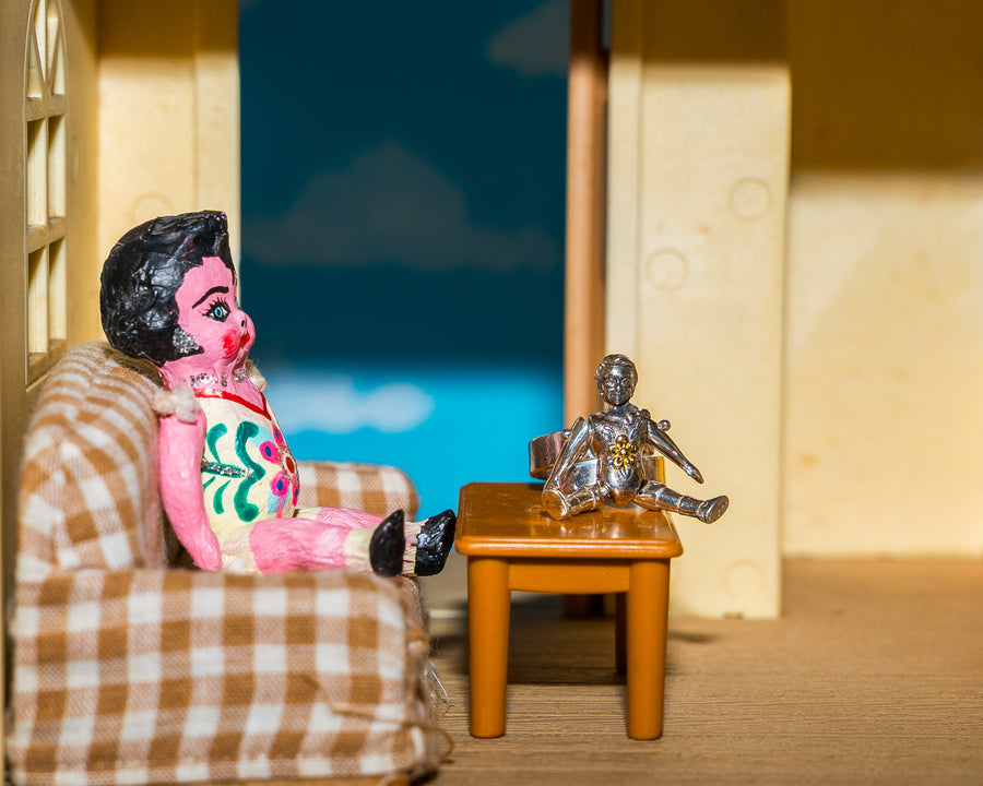 Aretes Muñeca de Cartón Mediana