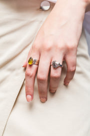 Anillo Corazón con Flores Gabriela Sánchez Anillo