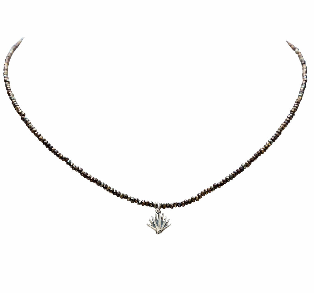 Collar Pirita y Agave Gabriela Sánchez Collar